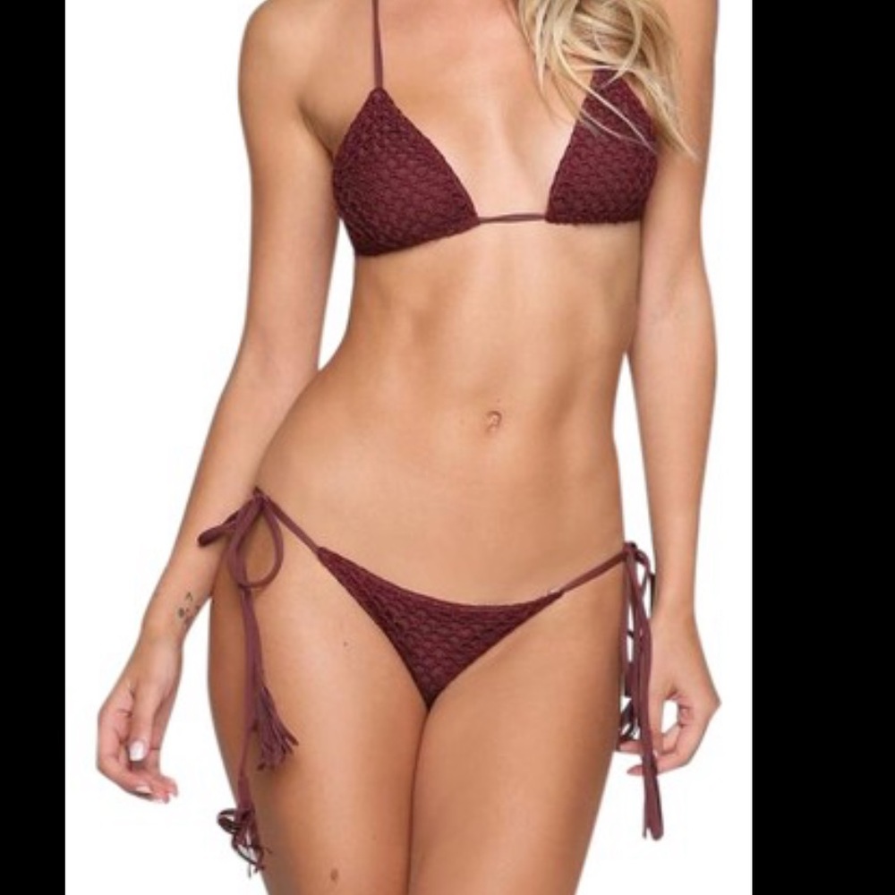 Acacia bikini